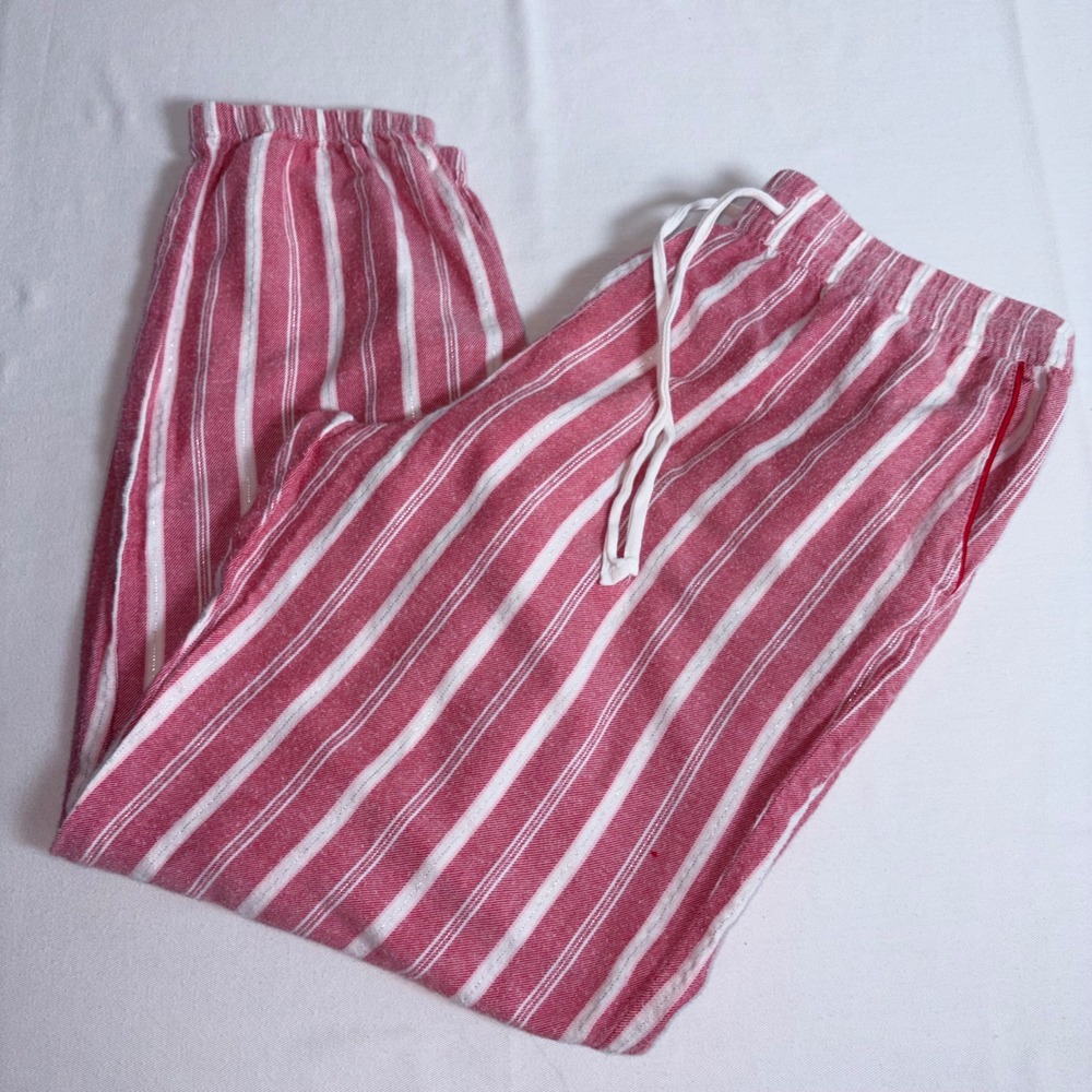 Love by Gap Pajama Joggers Medium Red White Striped  Metallic Lounge Pants
